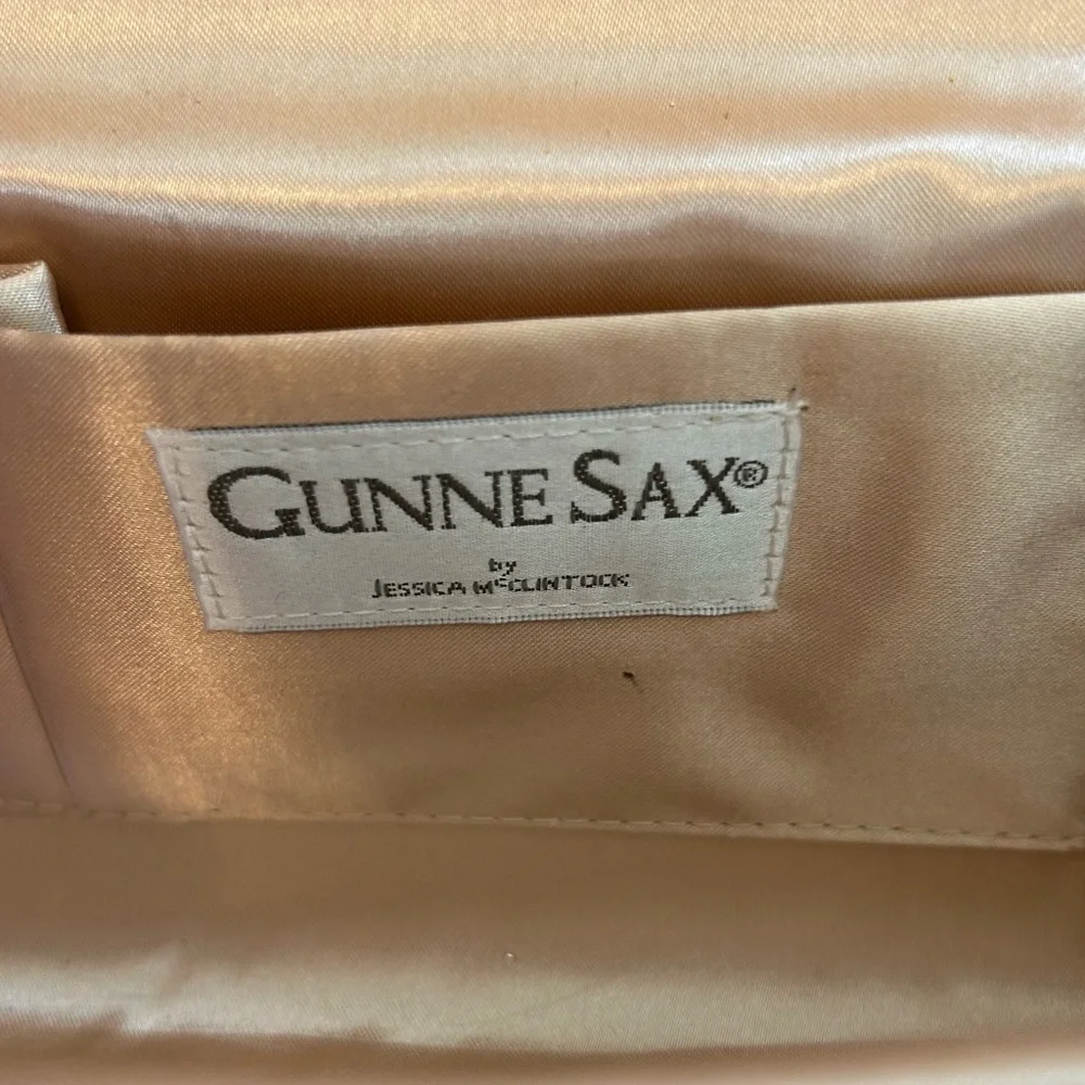 Gunne Sax by Jessica McClintock Clutch Wristlet Shoulder Crossbody Evening Bag‎